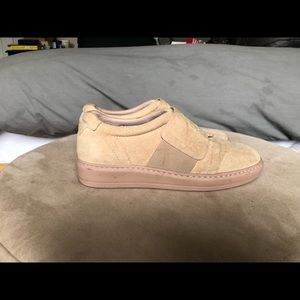 Taryn Rose suede Sneakers